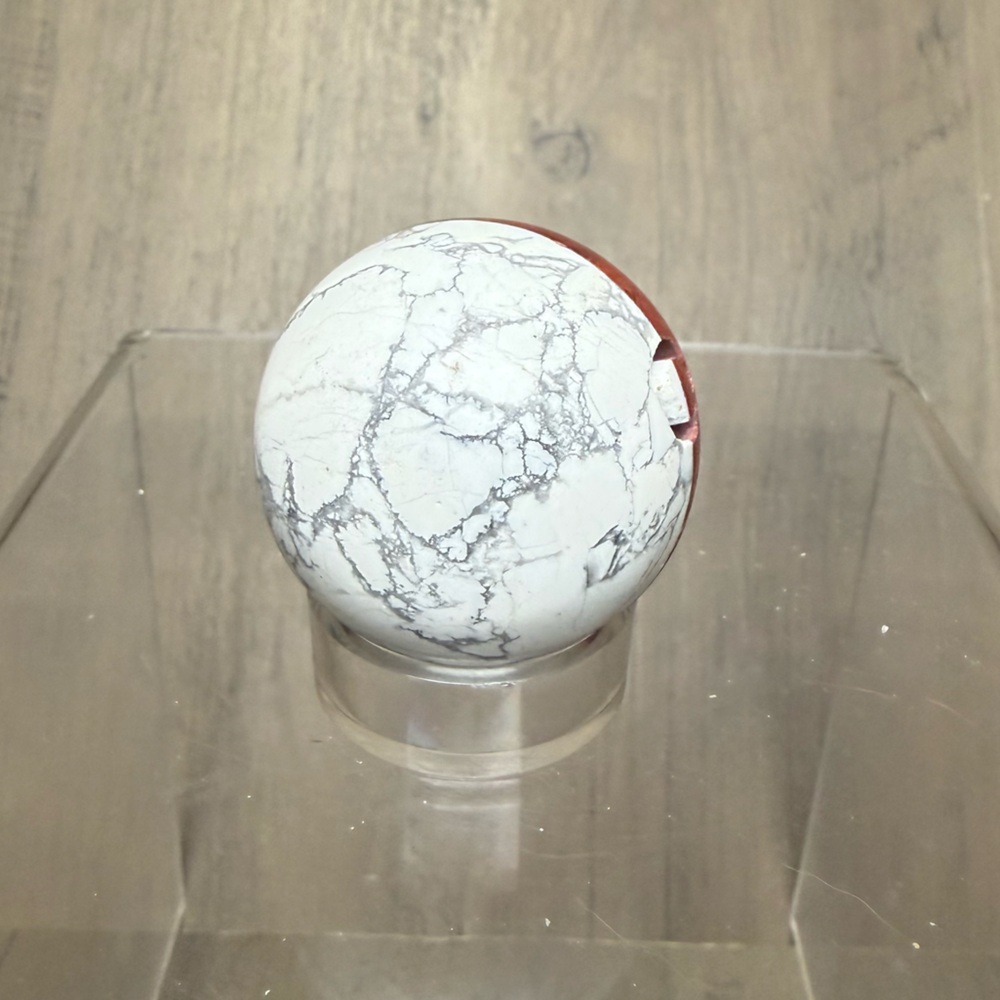 Pokémon Pokeball Howlite & Red Jasper Crystal Stone Sphere Orb - Picture 7 of 7